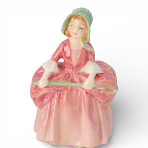 Royal Doulton Bo Peep Figurine in Pink and White HN 1811